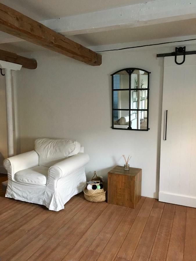 Red Bird Farm Bed and Breakfast Ystad Buitenkant foto